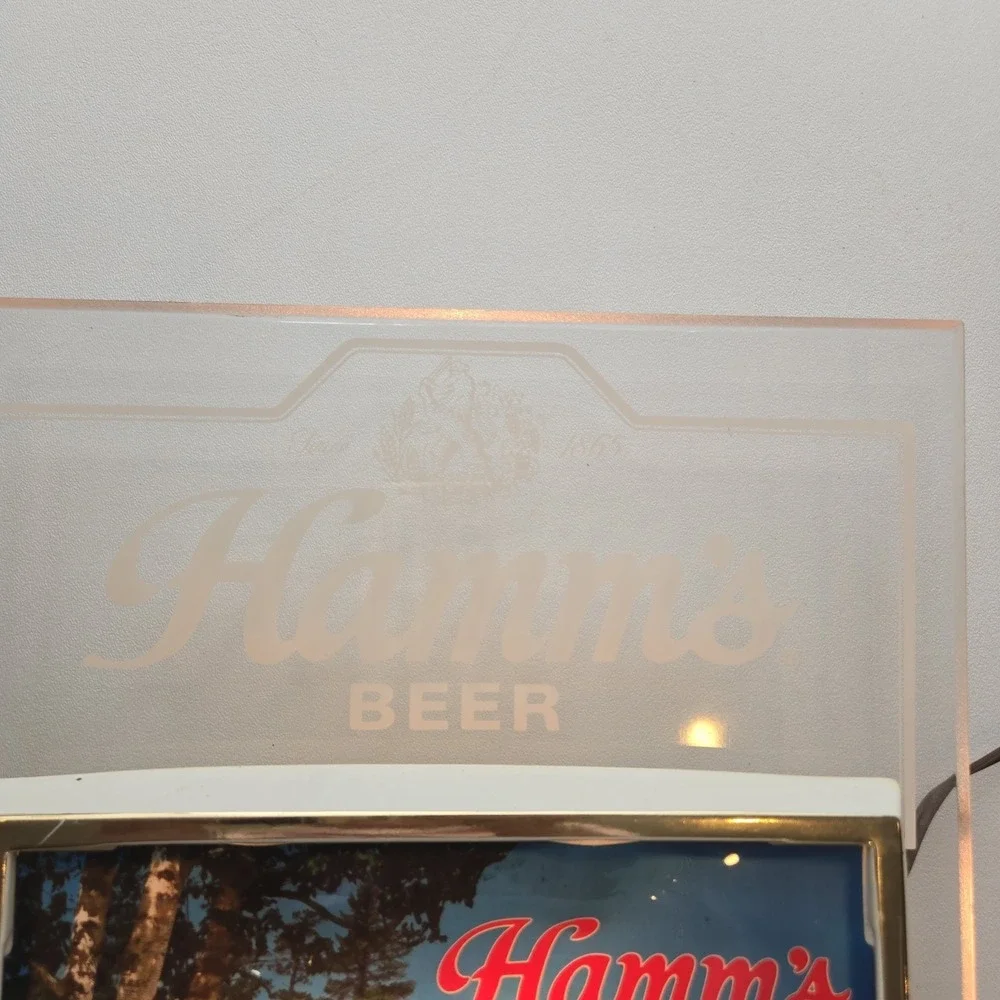 Vintage 1984 Hamm's Beer Lighted Bar Sign Pabst 16